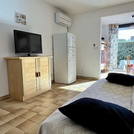 Apartamento 2 Pieces 5 Couchages Sur Ar590-010 *