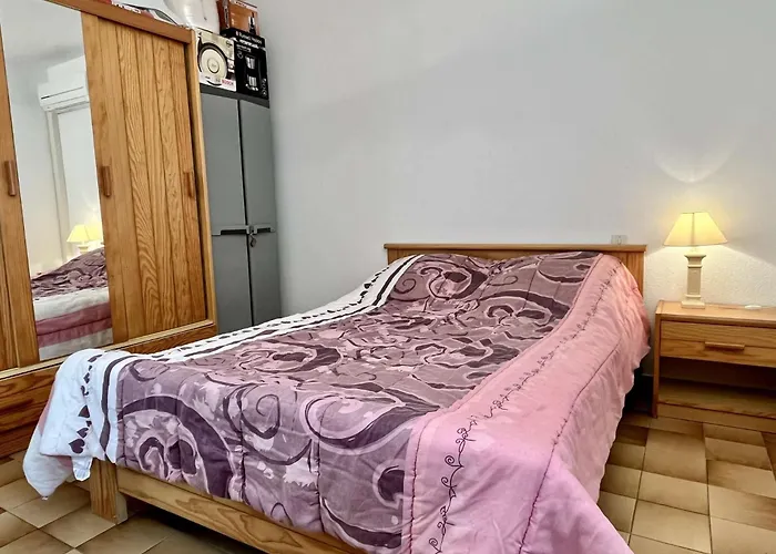 2 Pieces 5 Couchages Sur Ar590-010 Апартаменты *